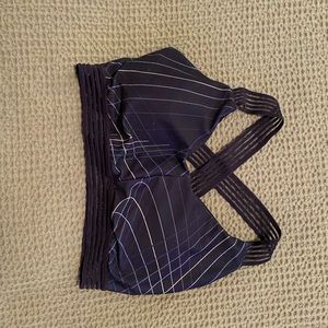 Fabletics sports bra